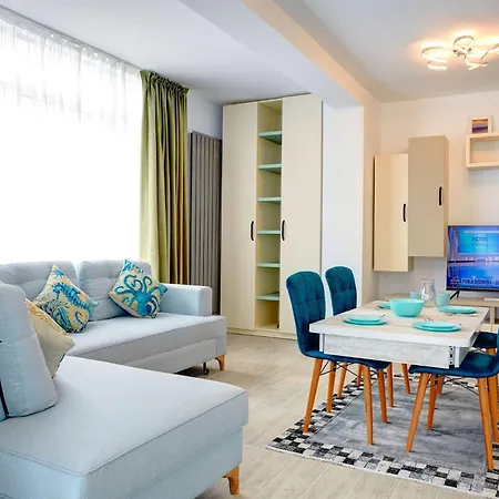 Ella Mamaia Aparthotel 3*