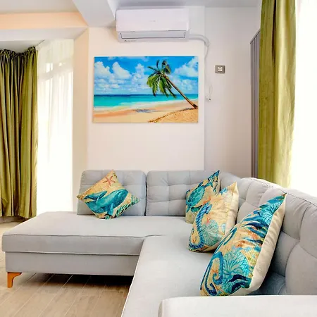 Ella Mamaia Năvodari