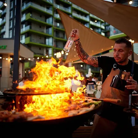 Ella Mamaia Aparthotel Năvodari